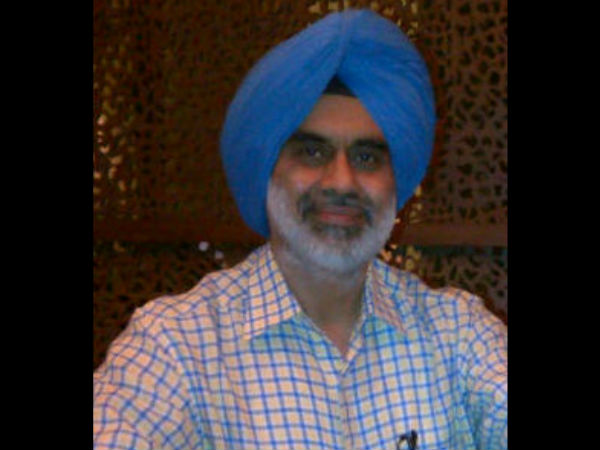  வங்கித்துறையில் ஒரு மையில் கல்