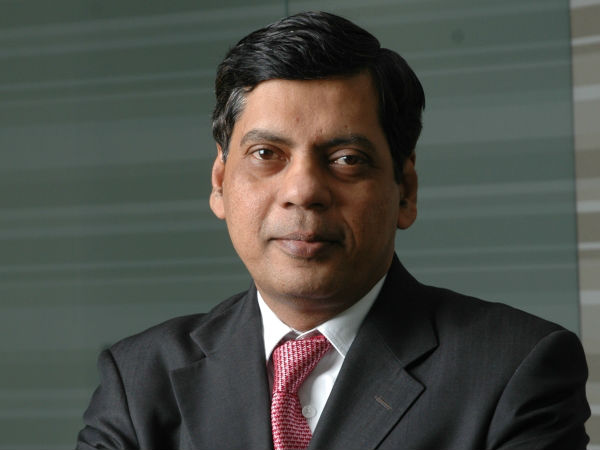 தலைமை நிர்வாக அதிகாரி நந்தகோபாலன்