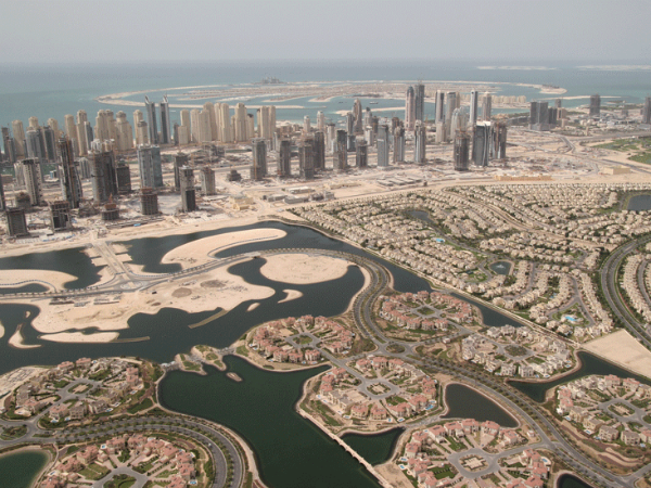 இந்தியர்கள் மற்றும் இந்திய நிறுவனங்கள்