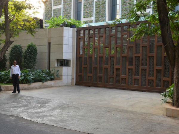 கார் பார்கிங்