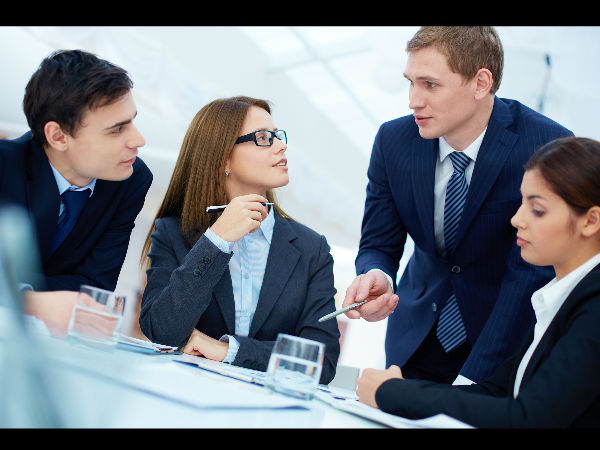 விழிப்புடன் இருப்பது அவசியம்