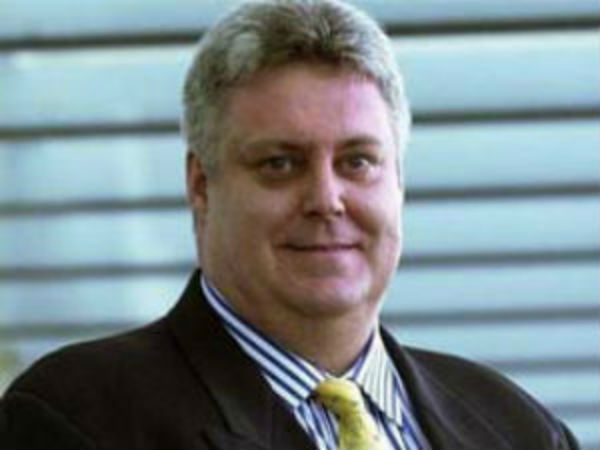 சீஇஓ விலகல் 