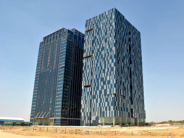  சகல வசதிகளும்