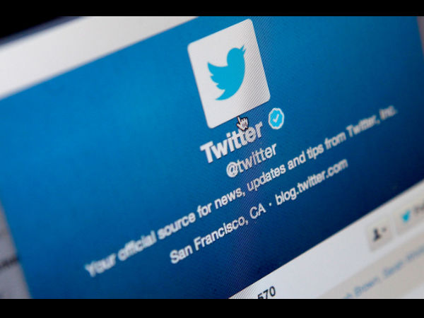 டிவிட்டரில் முதல் இடம்