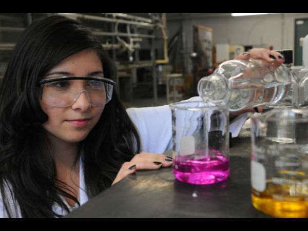 ரசாயன பொறியாளர் (கெமிக்கல் இன்ஜினியர்)