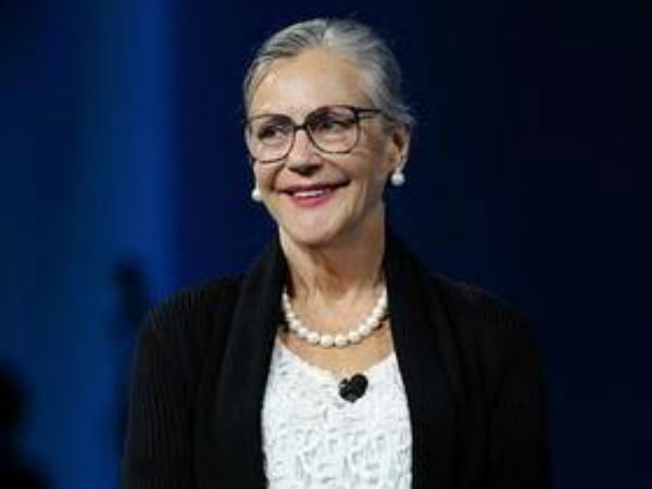 ஆலிஸ் வால்டன் - 34.3 பில்லியன் - அமெரிக்கா