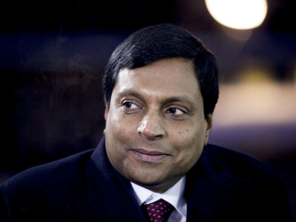 பணியாளர்கள் எண்ணிக்கை