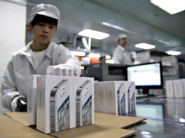 10,000 மொபைல் போன்