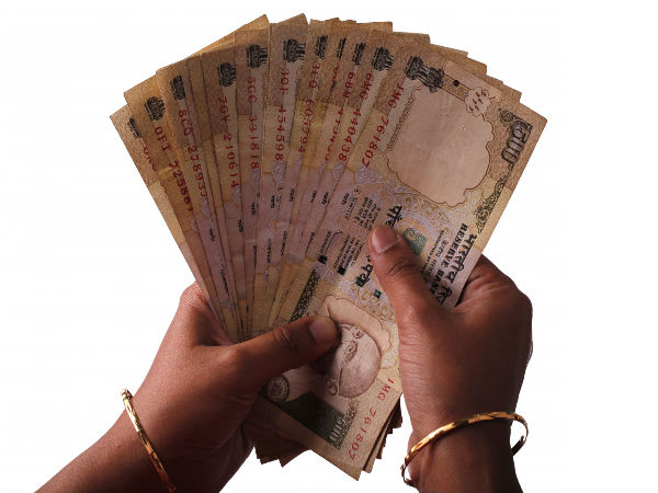 தப்பித்தது இந்திய ரூபாய்