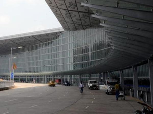 220 நாட்கள்