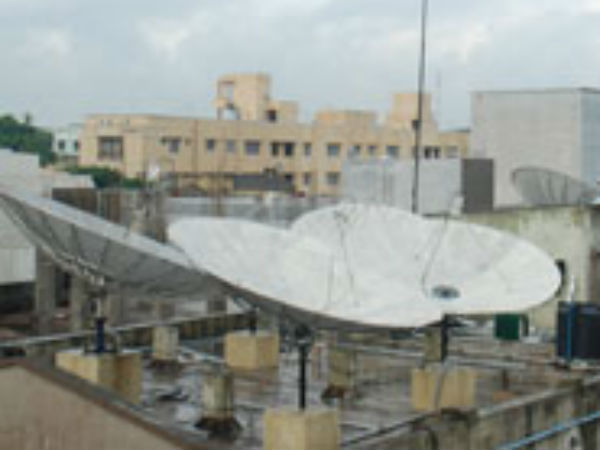 கேபிள் ஆப்ரேட்டர்கள்