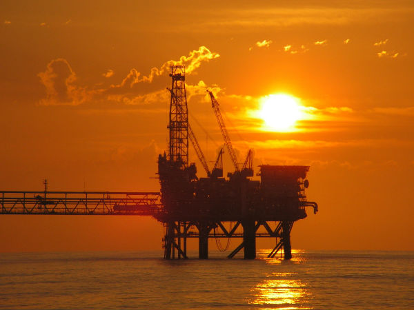 50.6 சதவீதம் விலை குறைவு