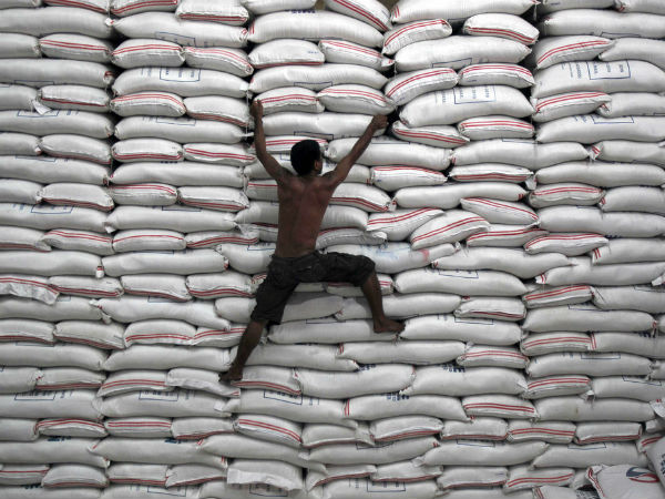 பதுக்கல்..