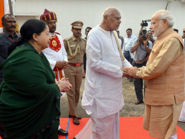 நிதியுதவி