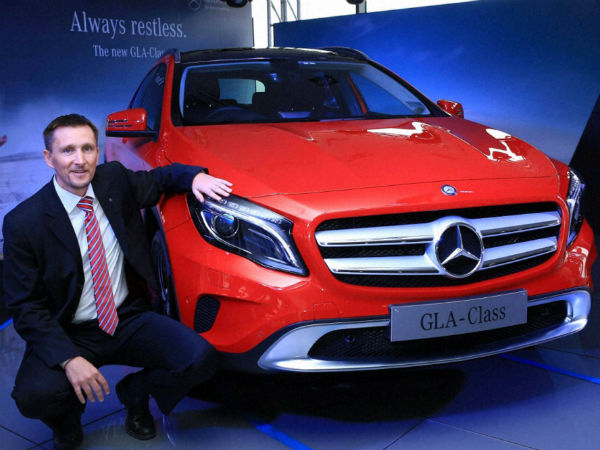  ஓரே வருடத்தில் 15 கார்கள் அறிமுகம்.. அதிரடியாய் செயல்படும் மெர்சிடிஸ் பென்ஸ்..!