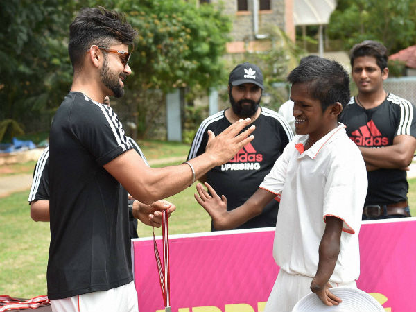 திவ்யாங் நலச் சங்கத்தின் உதவித்தொகை