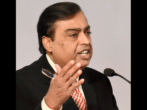 அம்பானிக்கு தான் வெளிச்சம்