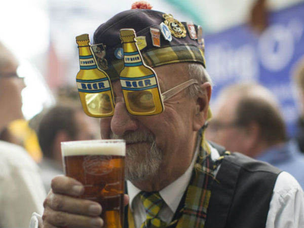 பீரும்.. மோரும்..