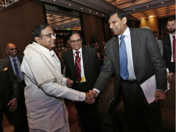 பணி நீட்டிப்பு