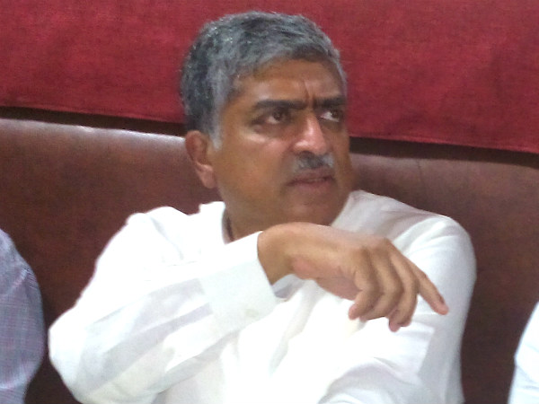 நந்தன் நிலிகானி