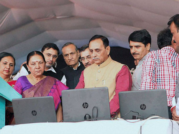 கிராமபுற வீட்டு வசதி திட்டத்திற்கு இணையதளம்..!