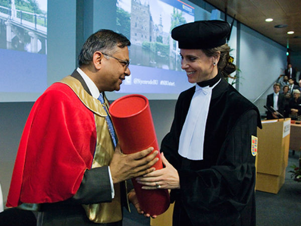 பாராட்டு