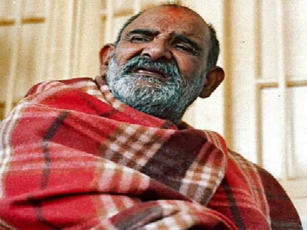 பாபாவின் போர்வை