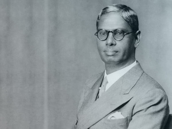 1. 1947 : முதல் பட்ஜெட்