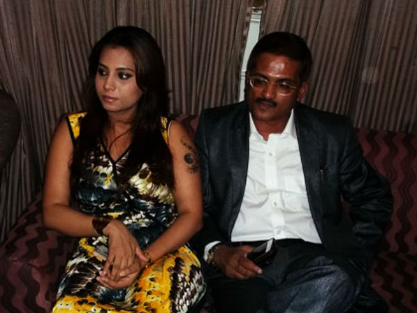 'மோசடி மன்னன்' 