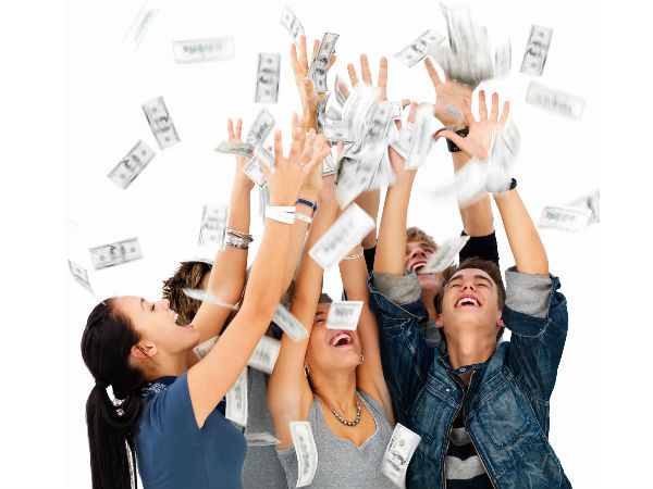 18 லட்சம் ரூபாய் வருமானம் உள்ளவர்கள்