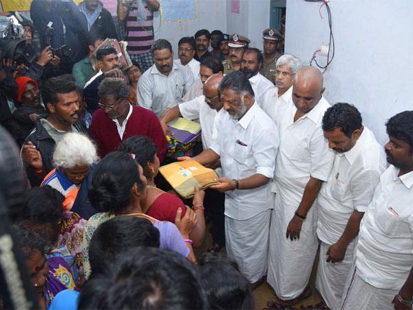 புத்திசாலித்தனமாகச் சமாளித்தல்