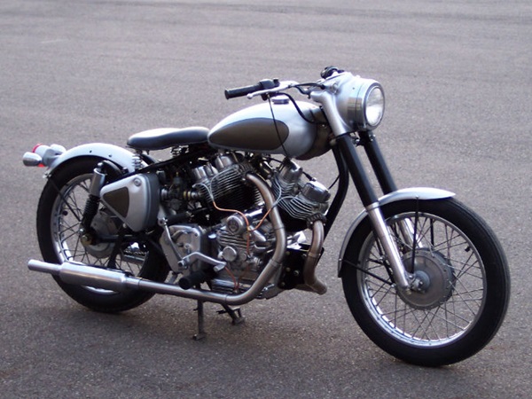 இரண்டு சக்கர வாகனங்கள்