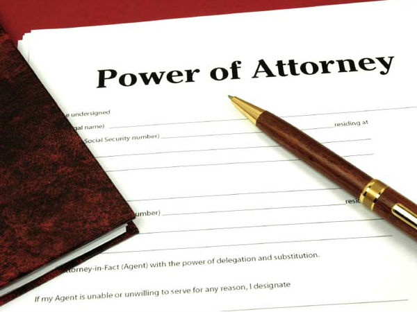 என்ஆர்ஐ-களுக்குப் பதிலாக வேறு யாராவது முதலீடுகளை நிர்வகிக்க முடியுமா? 