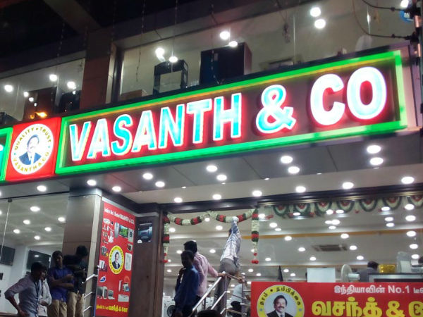 இந்தியாவில் தொழில் செய்வது கசுலபமாக இருக்கிறதா?