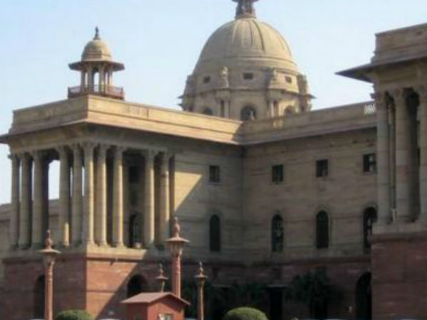 பிரதமர் அலுவலகத்தில் விவாதம்