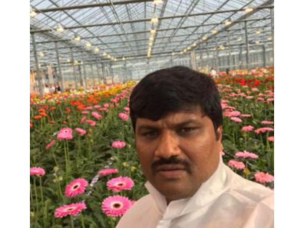 ஊழியர்கள் 