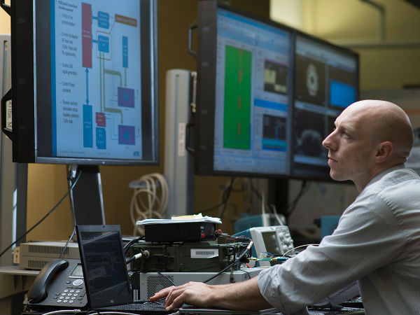 பதவி: சிஸ்டம்ஸ் இன்ஜினியர்