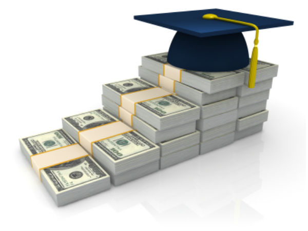 வானத்தைத் தொடும் கல்விக்கான செலவுகள் 