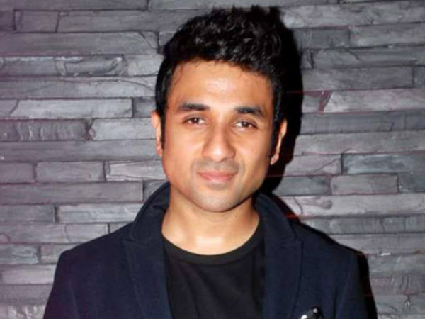 வீர் தாஸ் 