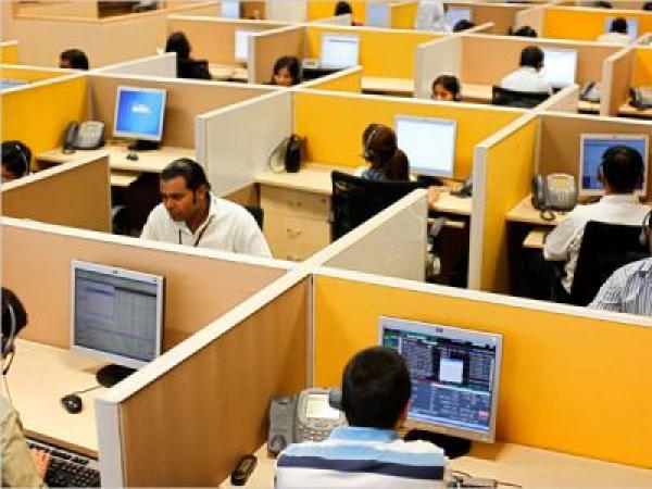 ஊழியர்கள் 