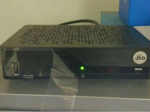 செட் ஆ பாக்ஸ் போன்று சாதனம் ஏதேனும் வேண்டுமா? 