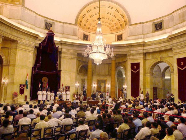 பராமரிப்புச் செலவு 