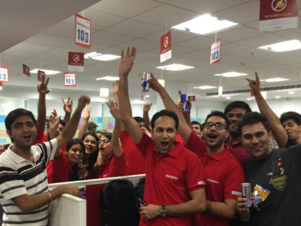 ஊழியர்கள் எண்ணிக்கை