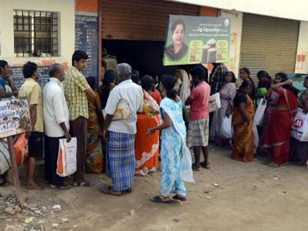 யாருக்கெல்லாம் ரேஷன் கடைகளில் இருந்து பொருட்கள் வழங்குவதில் இருந்து நீக்கப்படும் 