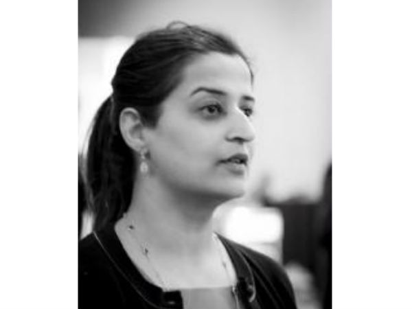 ரித்திகா சூரி