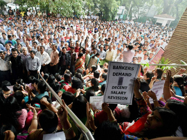 10 லட்சம் பேர் 