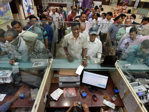 எதனால் 200 ரூபாய் நோட்டு அறிமுகம் 