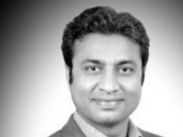  தற்காலிக தலைவர்