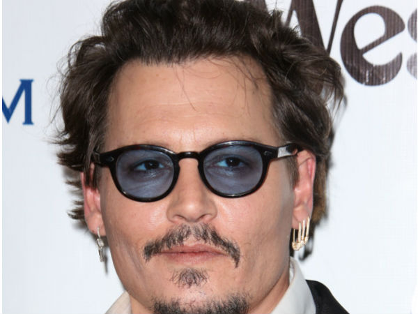 6. ஜானி டெப் - நிகர மதிப்பு: 400 மில்லியன் அமெரிக்க டாலர் 