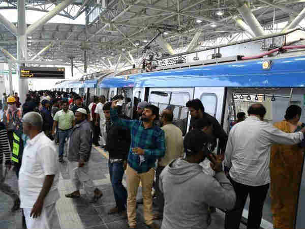 பயணிகள் எண்ணிக்கை